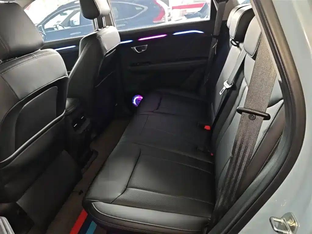 Wuling Xingchen 2021 1.5T CVT Star Edition — миниатюра 17