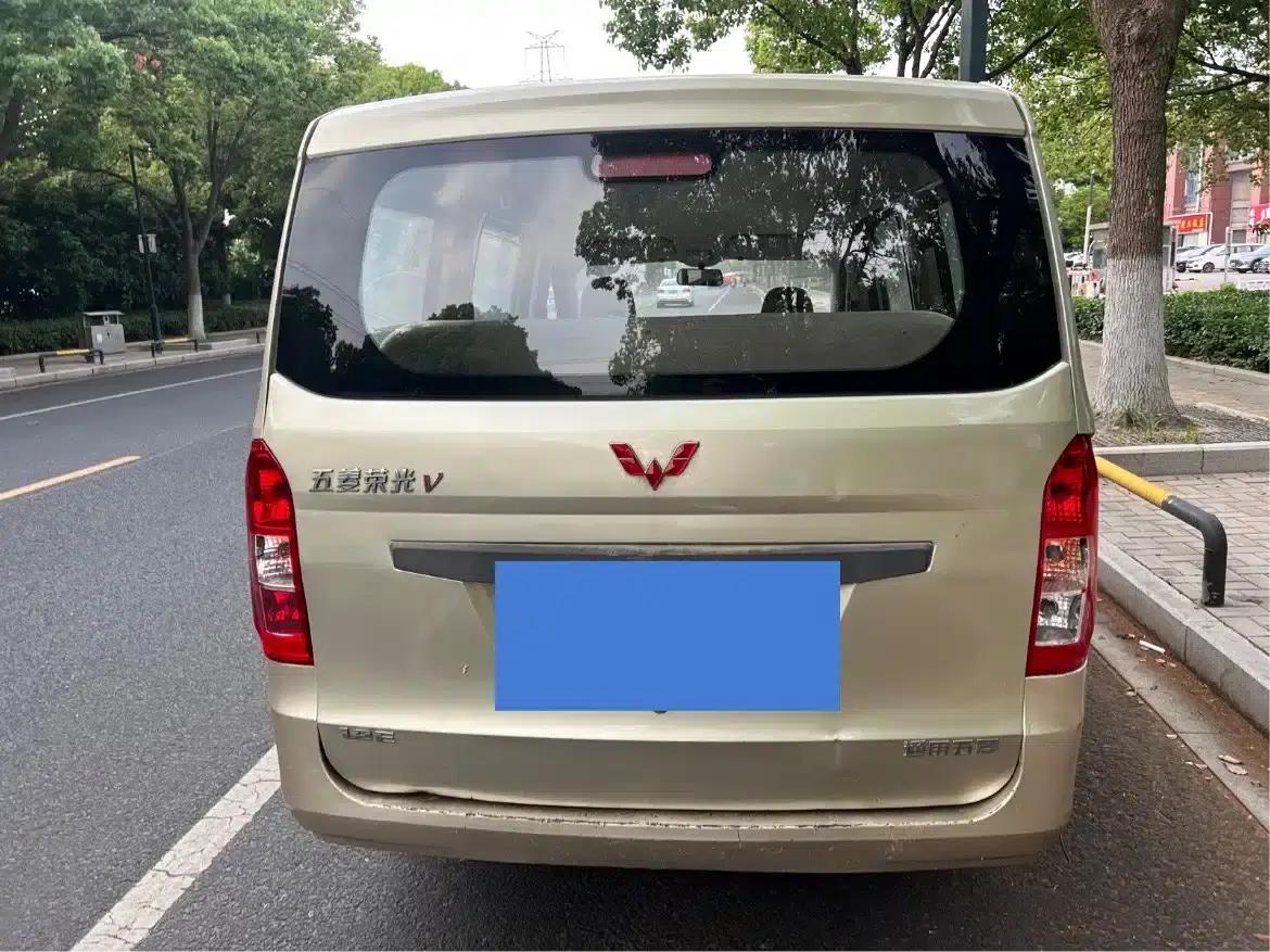 Wuling Rongguang V 2016 1.2L Standard Edition — миниатюра 5