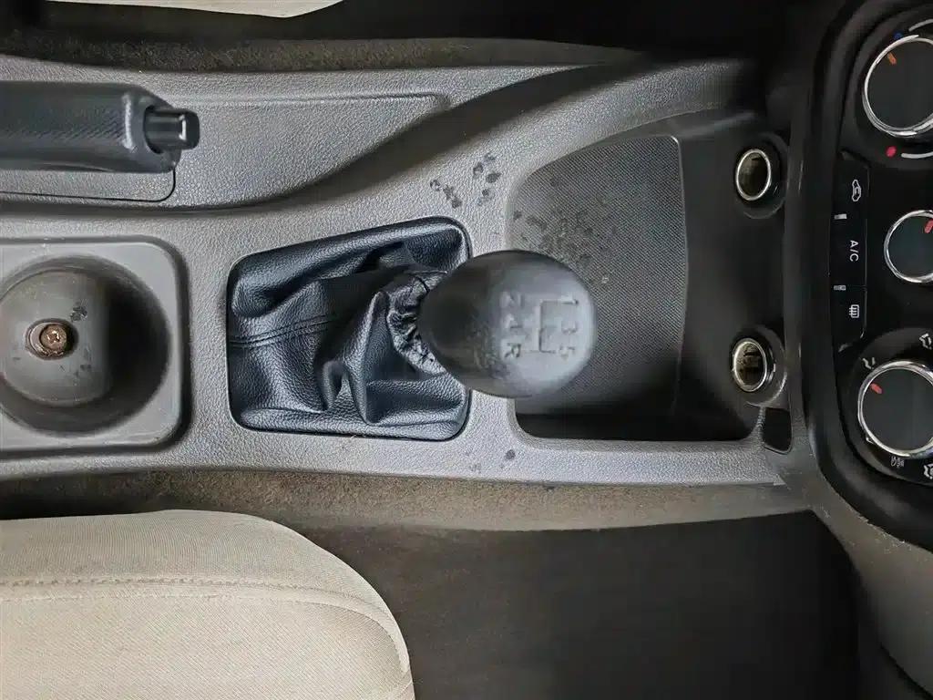 Wuling Rongguang V 2018 1.2L Standard Edition — миниатюра 13