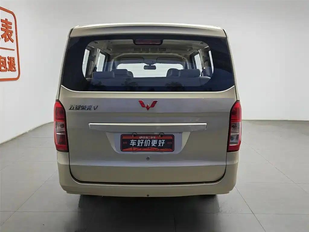 Wuling Rongguang V 2018 1.2L Standard Edition — миниатюра 4
