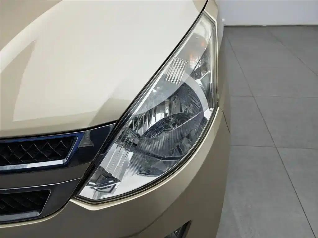 Wuling Rongguang V 2018 1.2L Standard Edition — миниатюра 7
