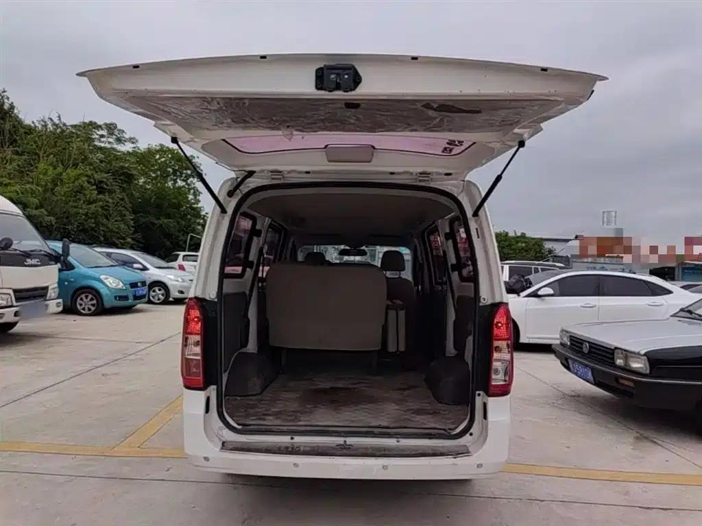 Wuling Rongguang V 2016 1.2L Practical Edition — миниатюра 19