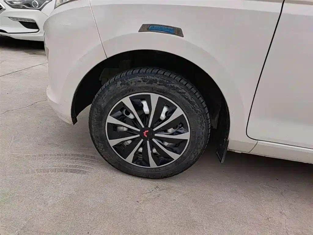 Wuling Rongguang V 2016 1.2L Practical Edition — миниатюра 23