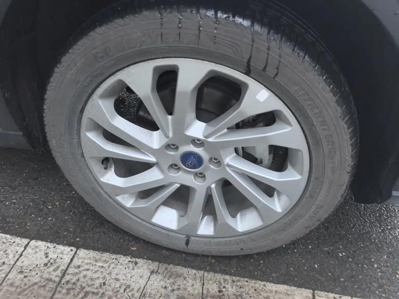 Ford Equator 2021 EcoBoost 225 Platinum Edition 7-Seater — миниатюра 8