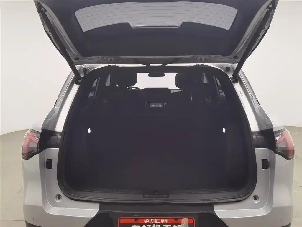 Wuling Xingguang S 2024 Model 130km Flagship Edition — миниатюра 16