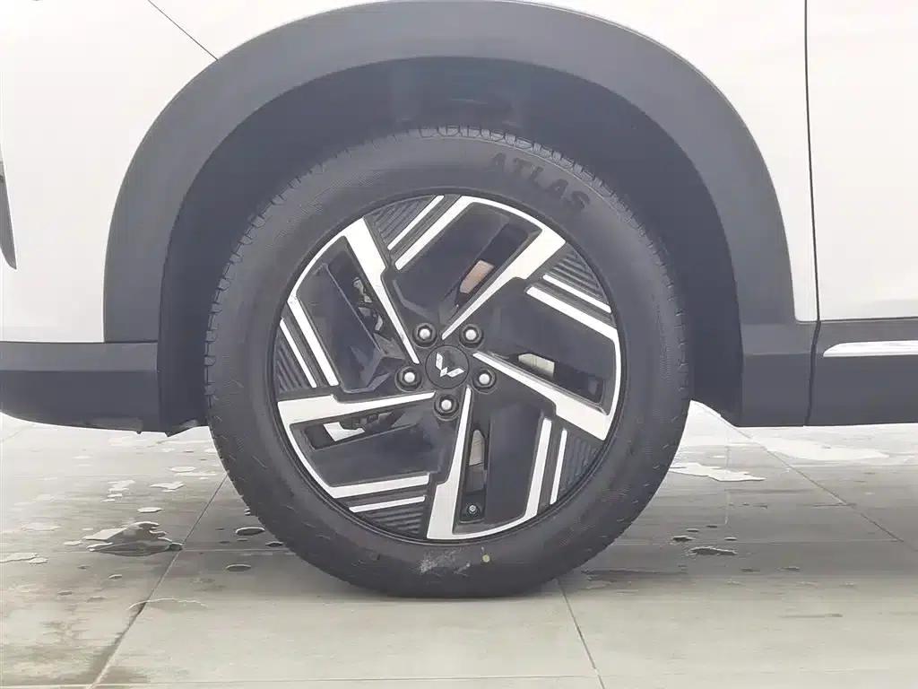 Wuling Xingguang S 2024 Model 130km Flagship Edition — миниатюра 17
