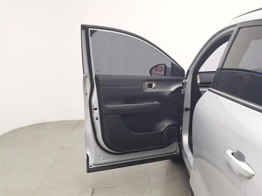 Wuling Xingguang S 2024 Model 130km Flagship Edition — миниатюра 8