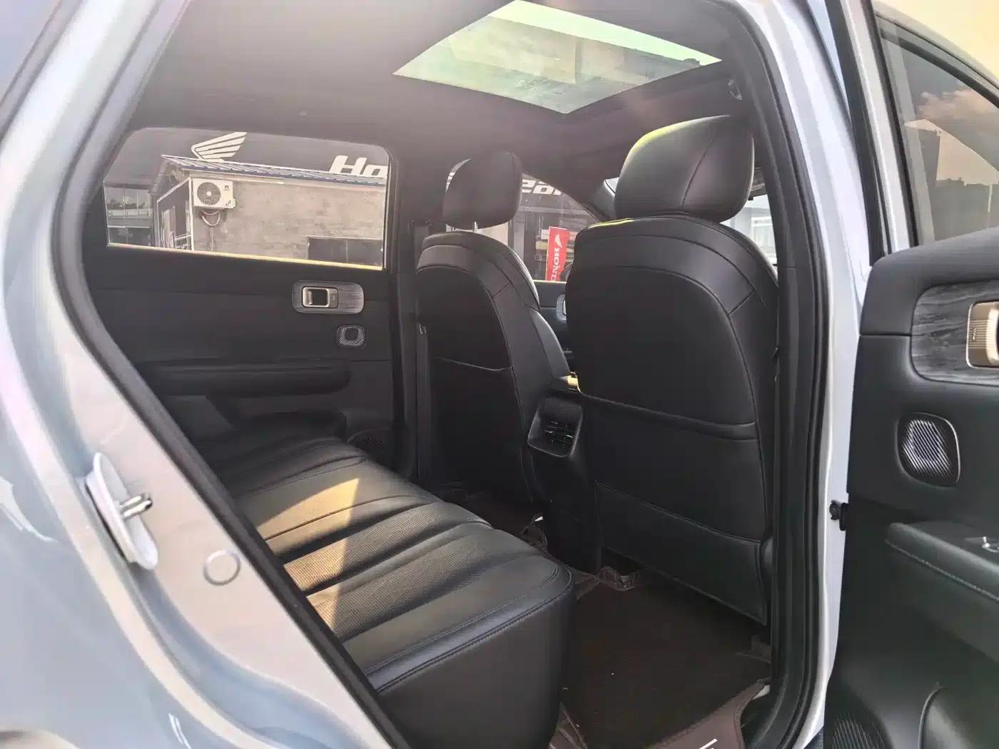 Wuling Xingguang S 2025 Model 130km Flagship Edition — миниатюра 15