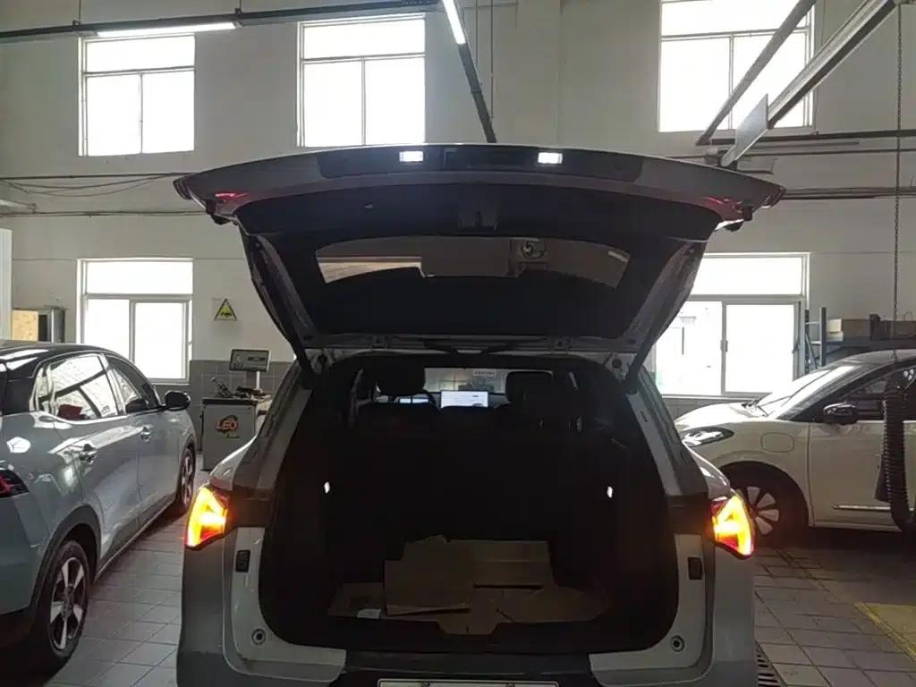 Wuling Xingguang S 2024 Model 130km Flagship Edition — миниатюра 19