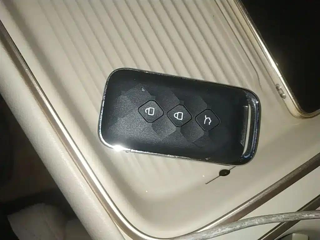 Wuling Xingguang S 2024 Model 130km Flagship Edition — миниатюра 9