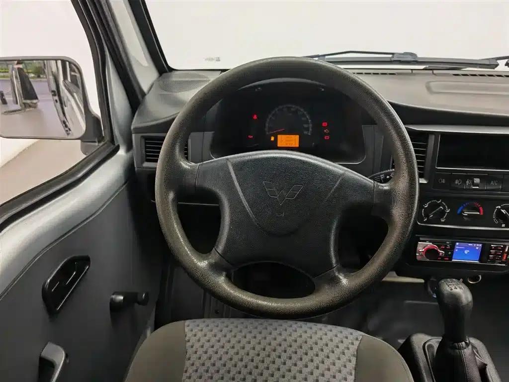 Wuling Sunshine 2015 1.2L Practical LSI — миниатюра 11