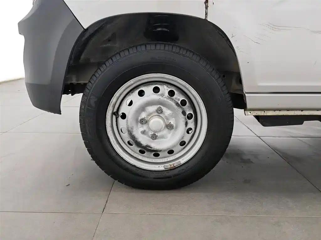 Wuling Sunshine 2015 1.2L Practical LSI — миниатюра 17