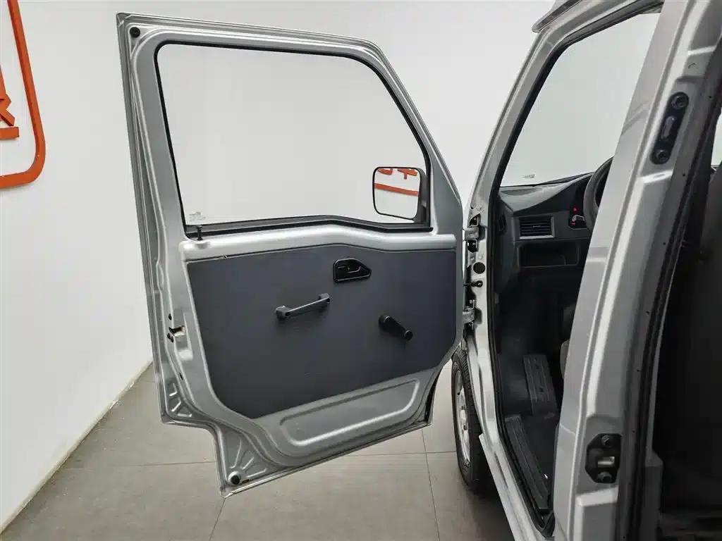 Wuling Sunshine 2015 1.2L Practical LSI — миниатюра 8