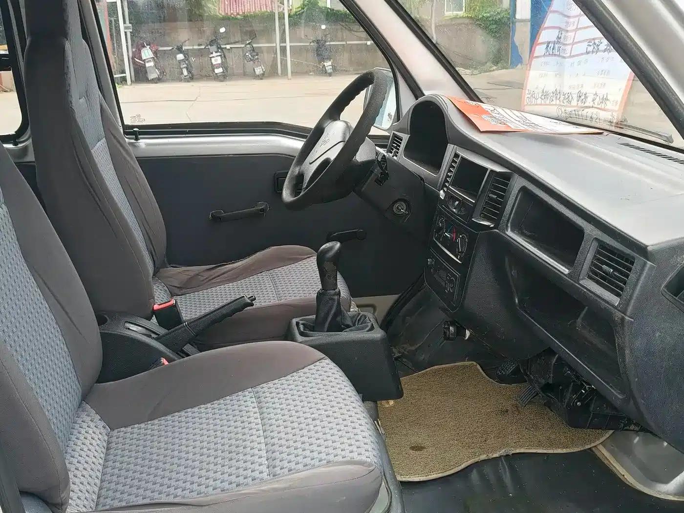 Wuling Sunshine 2015 1.2L Practical LSI — миниатюра 9