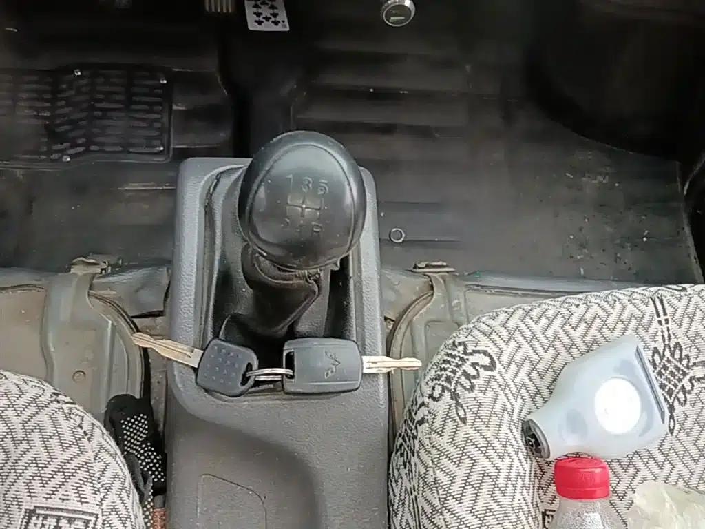 Wuling Sunshine 2015 1.2L S Practical LSI — миниатюра 14