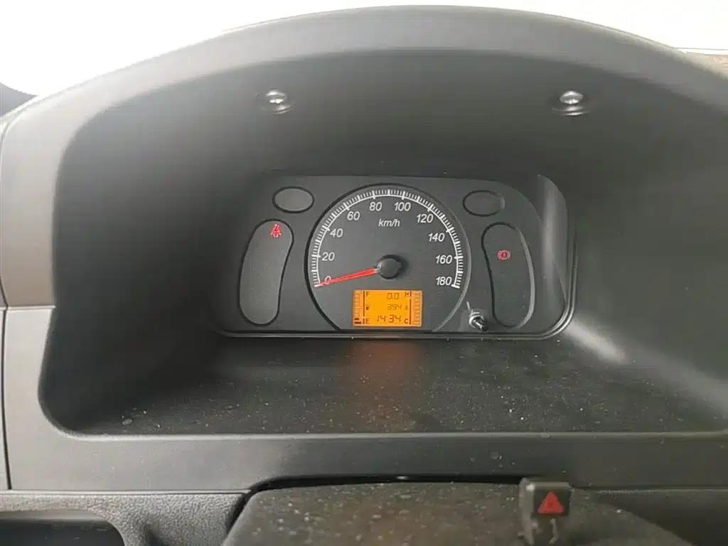 Wuling Sunshine 2023 1.5L Practical 5/7 Seat — миниатюра 12