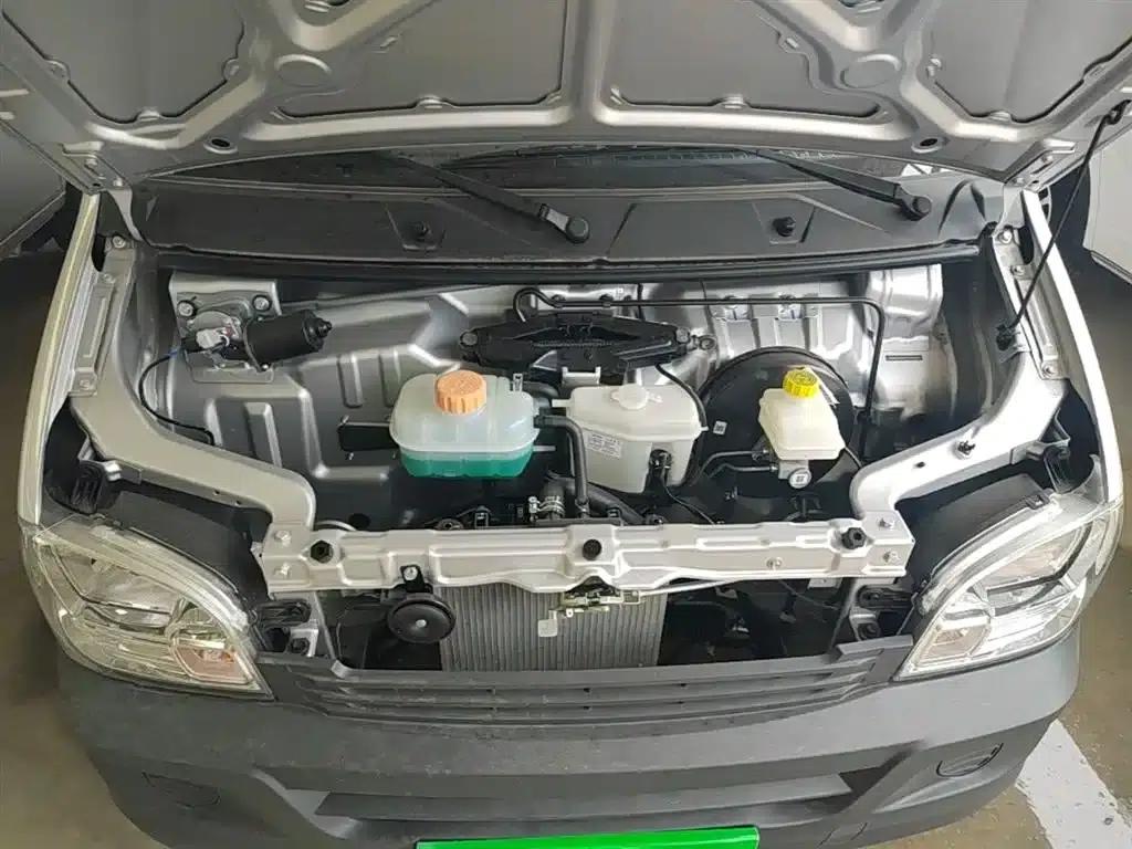 Wuling Sunshine 2023 1.5L Practical 5/7 Seat — миниатюра 20