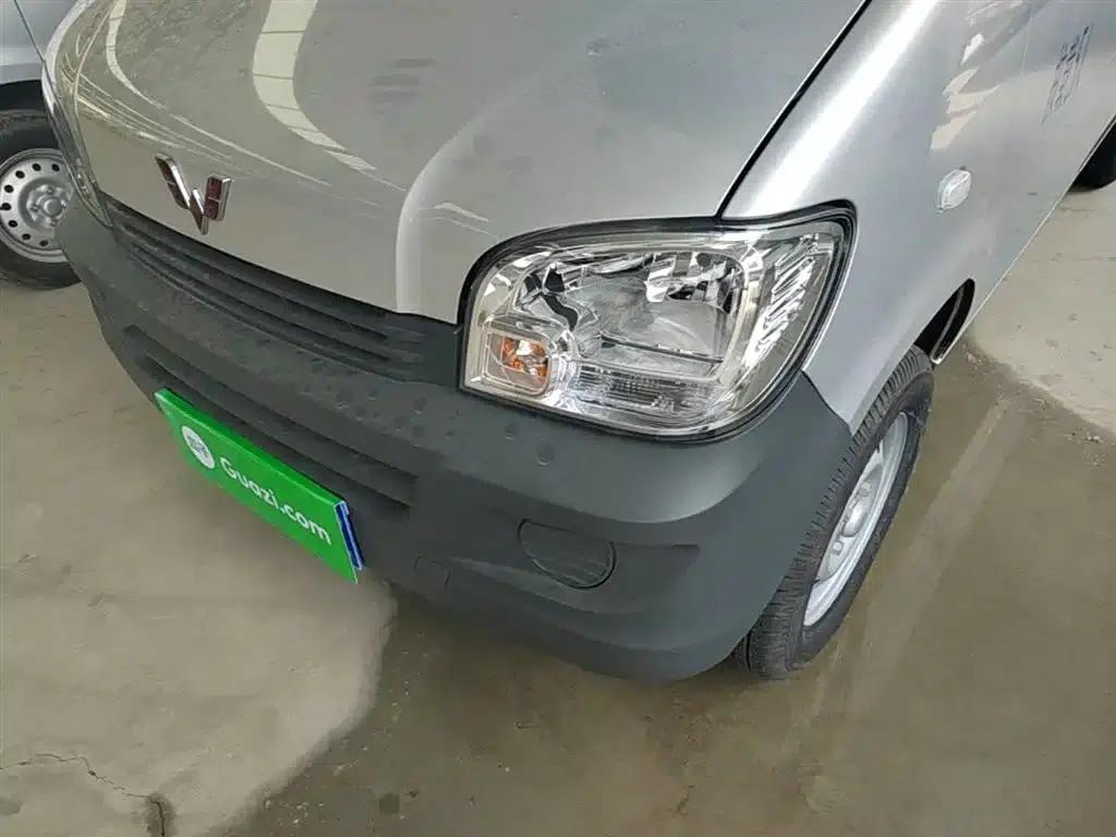 Wuling Sunshine 2023 1.5L Practical 5/7 Seat — миниатюра 24