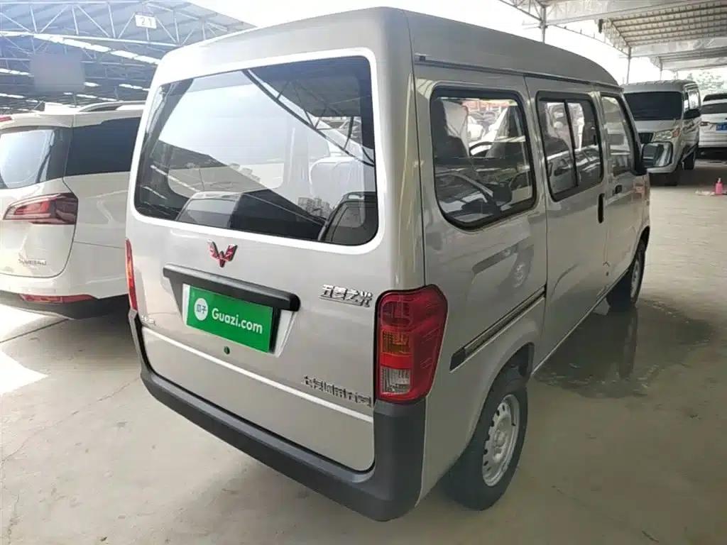 Wuling Sunshine 2023 1.5L Practical 5/7 Seat — миниатюра 7