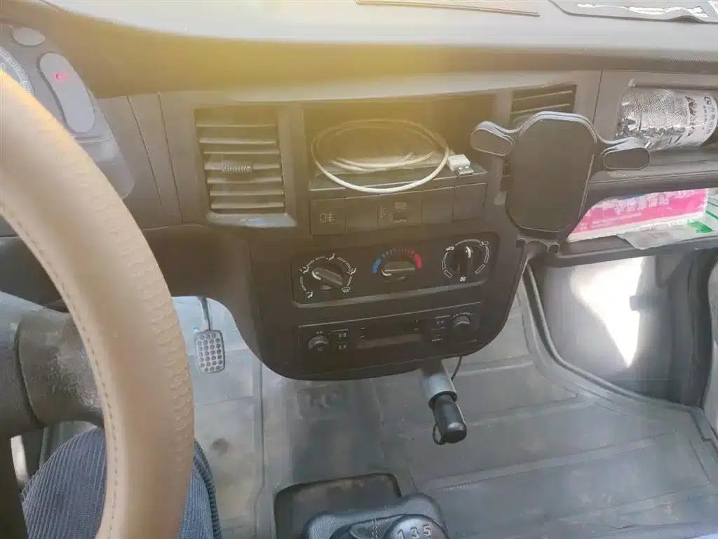 Wuling Sunshine 2015 1.2L Practical LSI — миниатюра 6