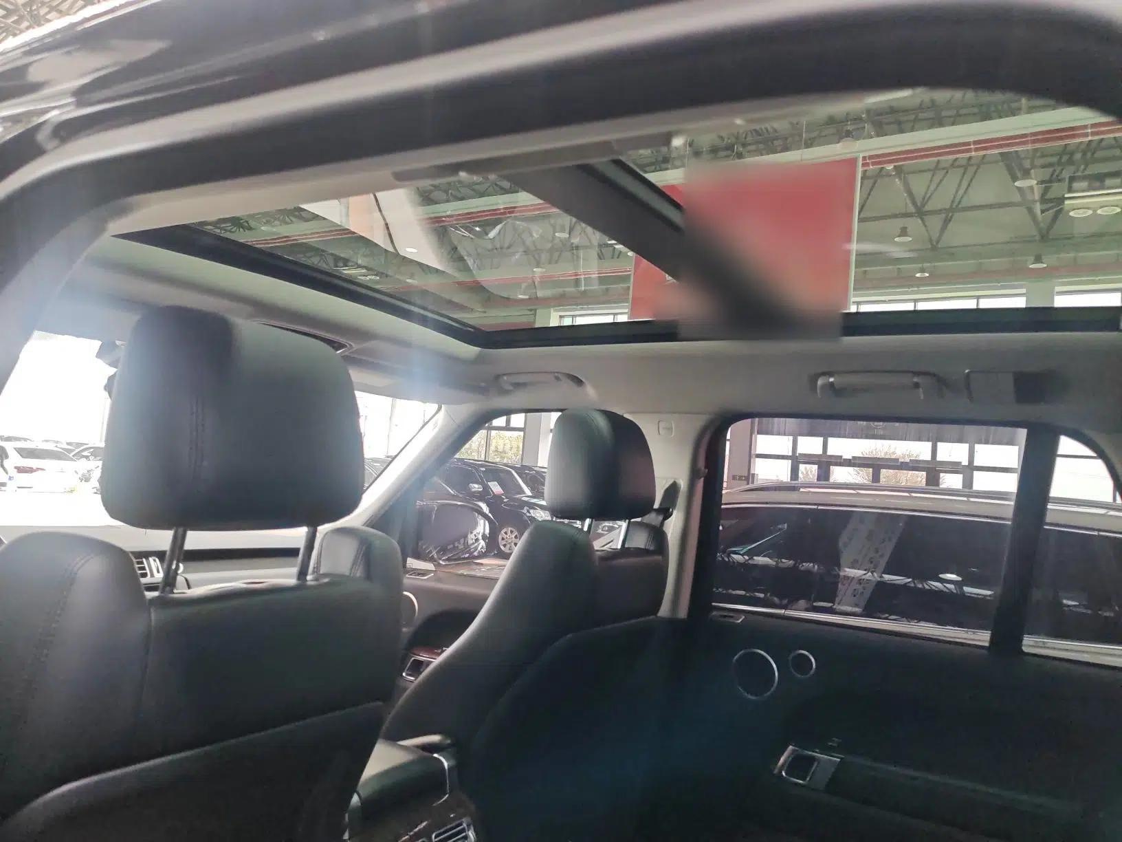 Land Rover Range Vogue  — миниатюра 11