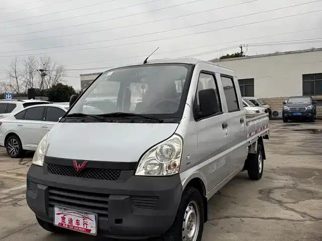 Wuling Rongguang Mini Truck 2012 1.5L Double Cab Basic Model L3C