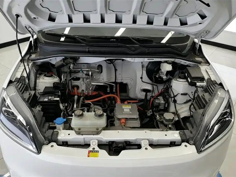 Wuling Hongguang New Energy 2024 Pure Electric Version 300KM Standard Edition — миниатюра 10