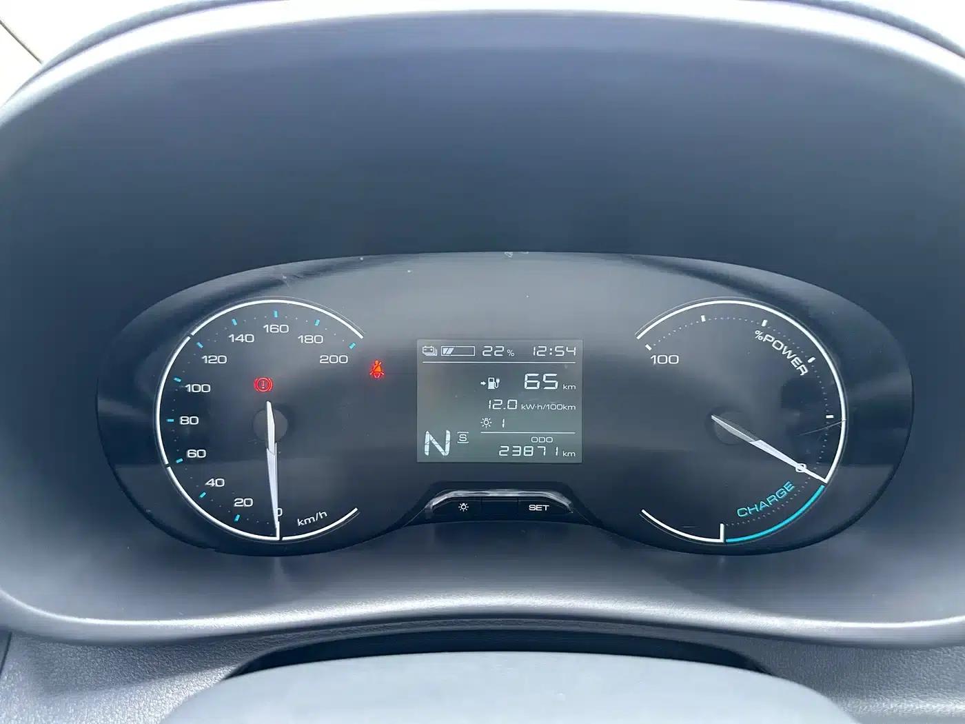 Wuling Hongguang New Energy 2024 Pure Electric Version 300KM Standard Edition — миниатюра 20