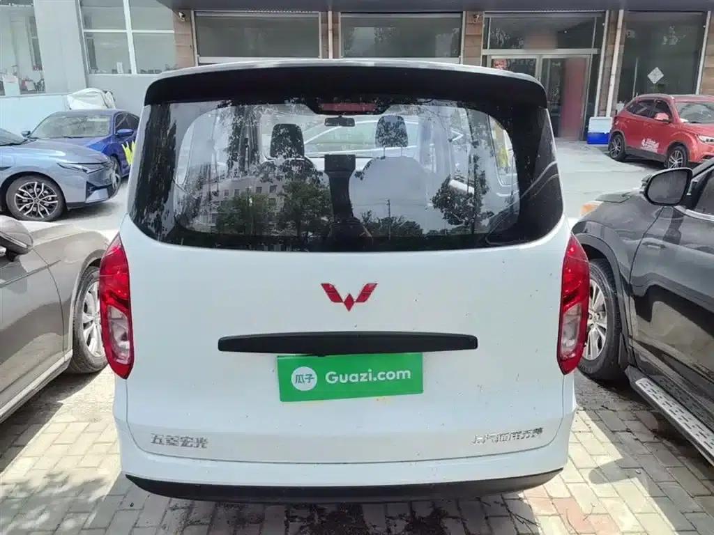 Wuling Hongguang New Energy 2024 Pure Electric Version 300KM Standard Edition — миниатюра 6