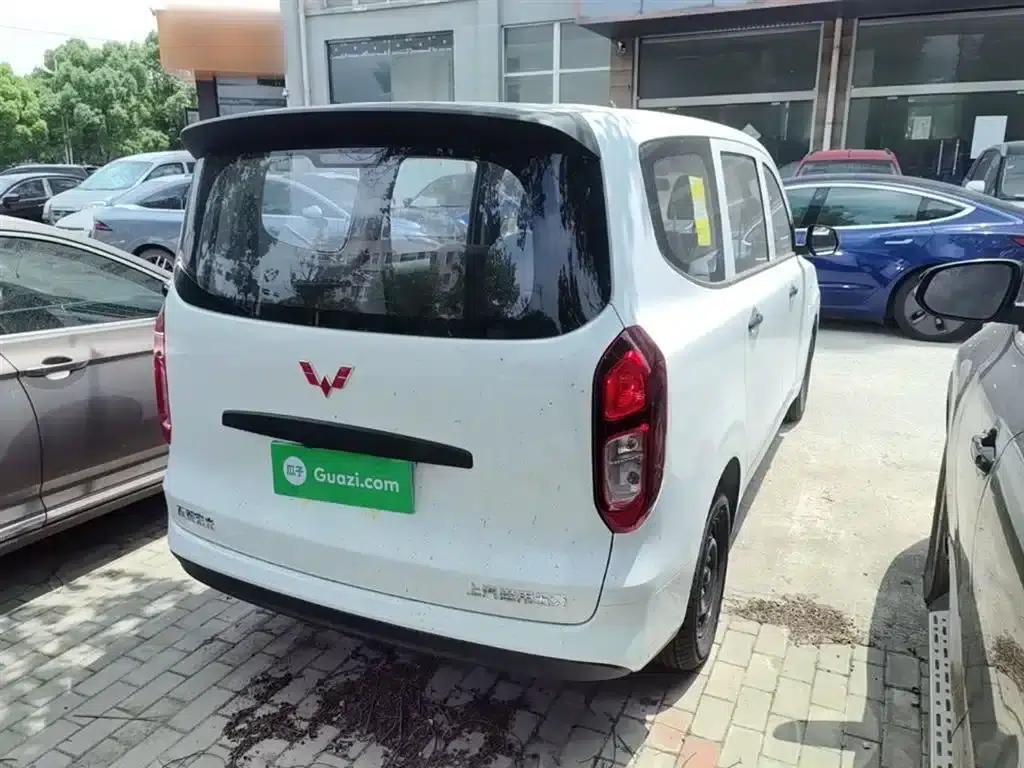 Wuling Hongguang New Energy 2024 Pure Electric Version 300KM Standard Edition — миниатюра 7