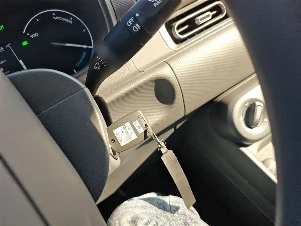 Wuling Hongguang New Energy 2025 Range-Extended Hybrid 50km Standard Edition — миниатюра 20