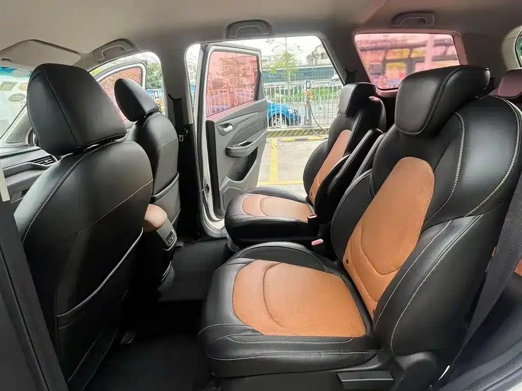 Wuling Hongguang S3 2018 1.5T Manual Comfort Model (National V Emission Standard) — миниатюра 8