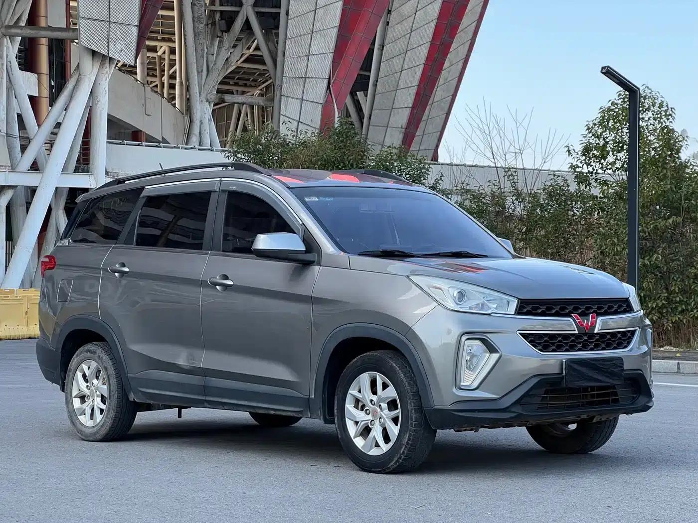 Wuling Hongguang S3 2018 1.5L Manual Comfort Model (National V Emission Standard) — миниатюра 2