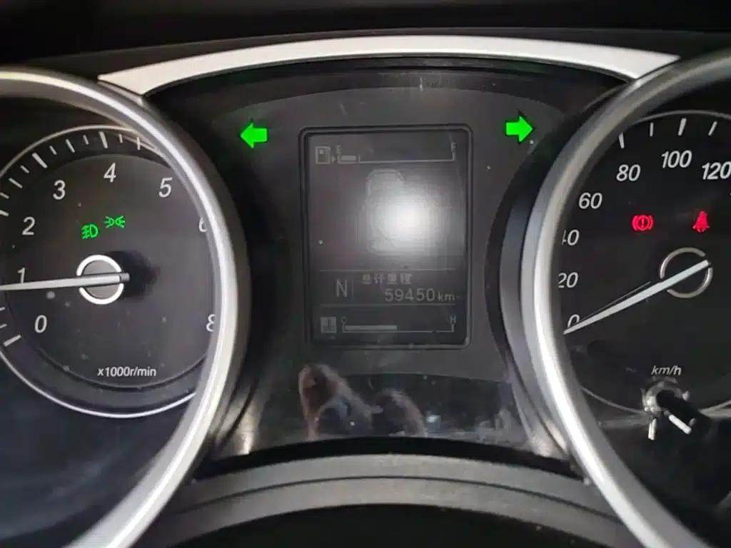 Wuling Hongguang S3 2019 Automatic Clutch Version 1.5L Manual Comfort Model (National V Emission Standard) — миниатюра 12