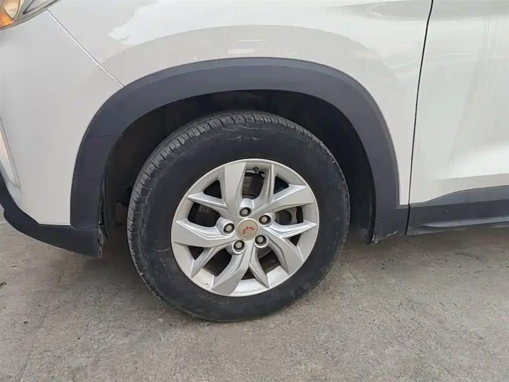 Wuling Hongguang S3 2019 Automatic Clutch Version 1.5L Manual Comfort Model (National V Emission Standard) — миниатюра 23