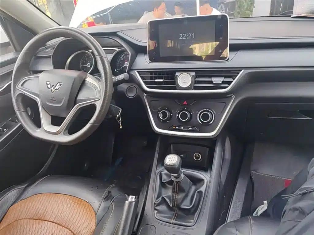 Wuling Hongguang S3 2019 Automatic Clutch Version 1.5L Manual Comfort Model (National V Emission Standard) — миниатюра 10