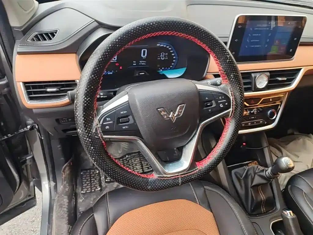 Wuling Hongguang S3 2018 1.5L Manual Deluxe Edition (National V Emission Standard) — миниатюра 11