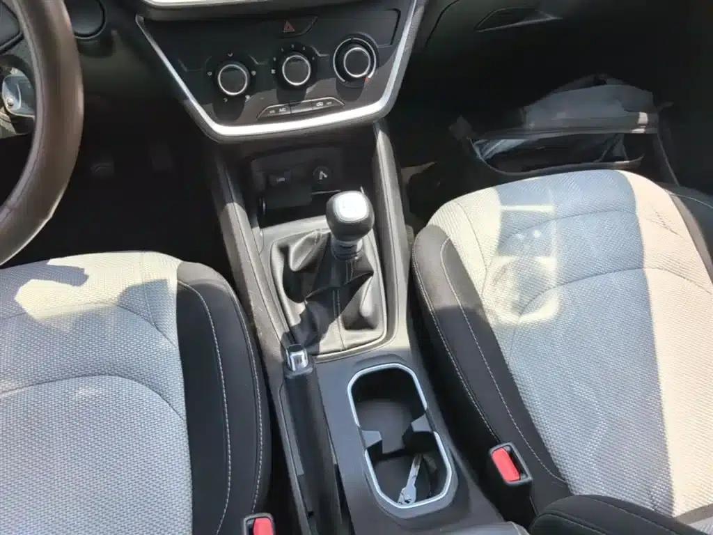 Wuling Hongguang S3 2018 1.5L Manual Standard Model (National V Emission Standard) — миниатюра 14