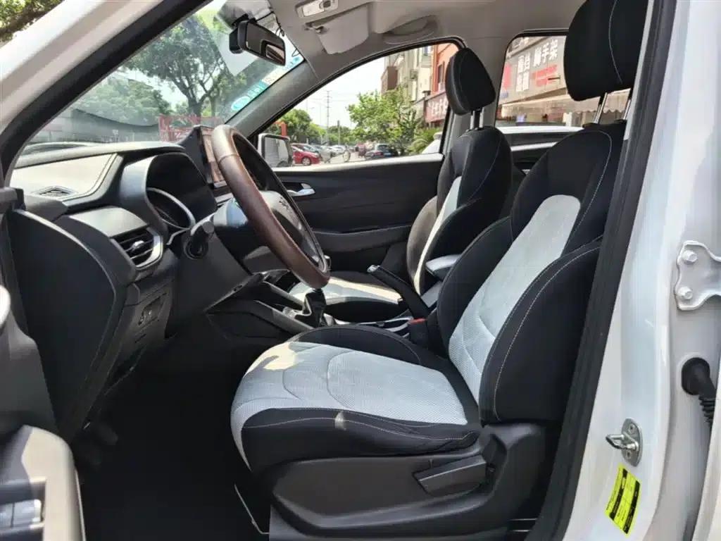 Wuling Hongguang S3 2018 1.5L Manual Standard Model (National V Emission Standard) — миниатюра 15