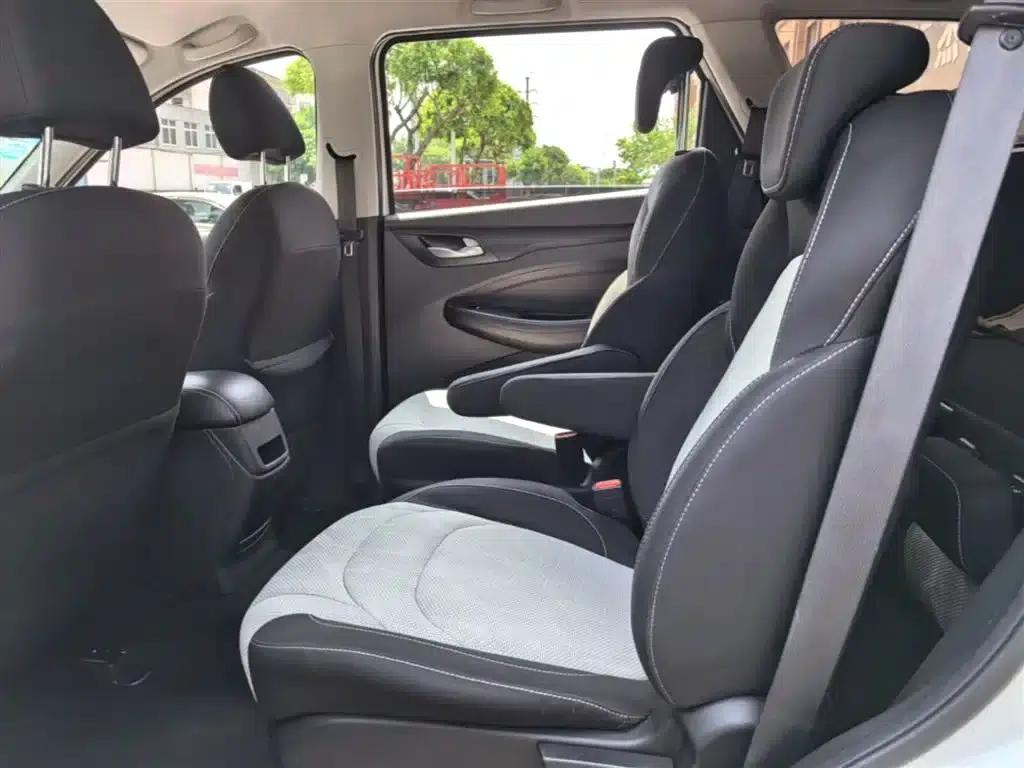 Wuling Hongguang S3 2018 1.5L Manual Standard Model (National V Emission Standard) — миниатюра 17