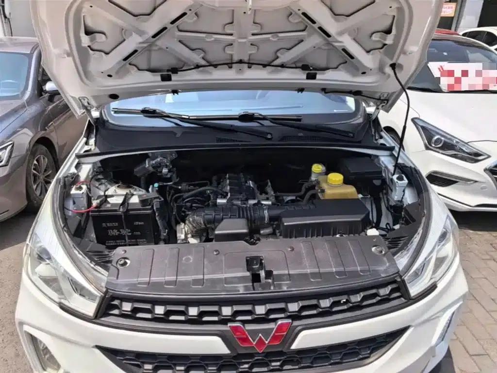 Wuling Hongguang S3 2018 1.5L Manual Standard Model (National V Emission Standard) — миниатюра 20
