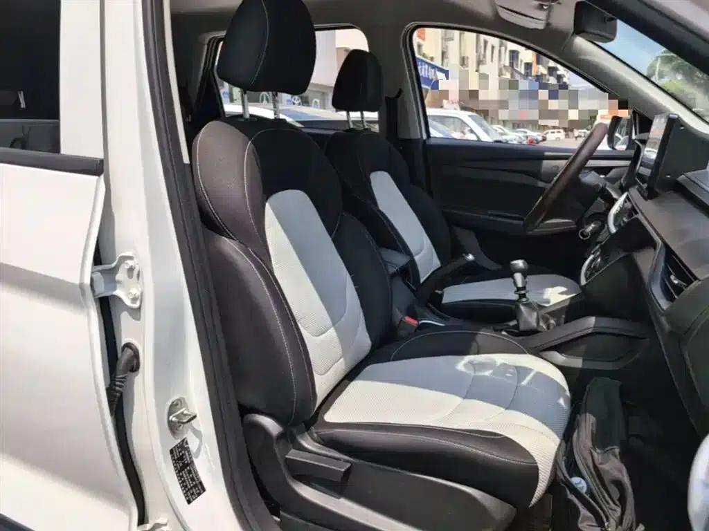 Wuling Hongguang S3 2018 1.5L Manual Standard Model (National V Emission Standard) — миниатюра 25