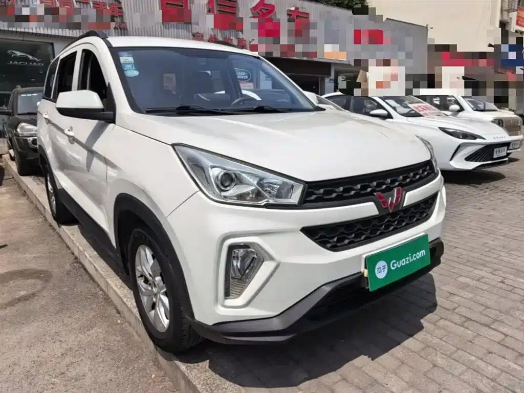 Wuling Hongguang S3 2018 1.5L Manual Standard Model (National V Emission Standard) — миниатюра 4