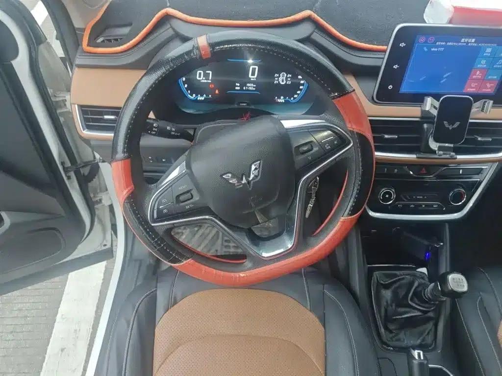 Wuling Hongguang S3 2018 1.5L Manual Deluxe Edition (National V Emission Standard) — миниатюра 7