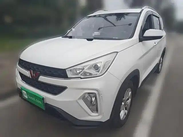 Wuling Hongguang S3 2018 1.5L Manual Deluxe Edition (National V Emission Standard)