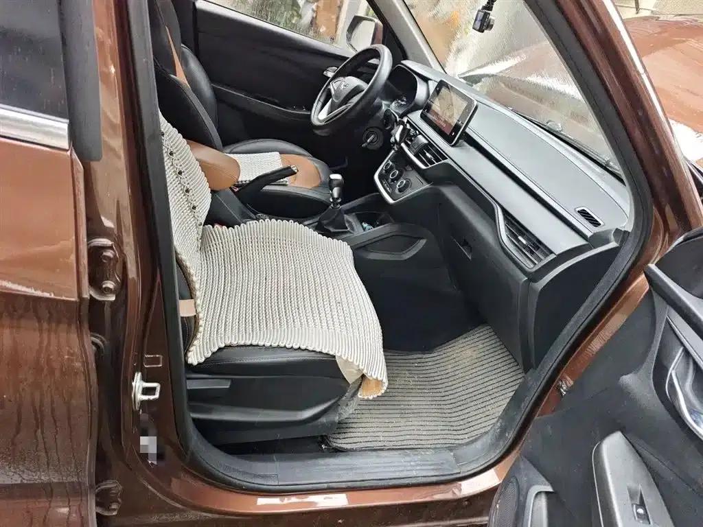 Wuling Hongguang S3 2019 1.5L Manual Comfort Model (National VI Emission Standard) — миниатюра 20