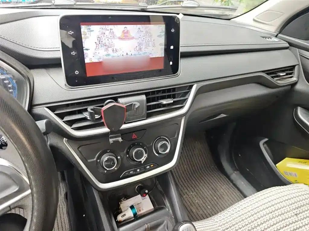 Wuling Hongguang S3 2019 1.5L Manual Comfort Model (National VI Emission Standard) — миниатюра 6
