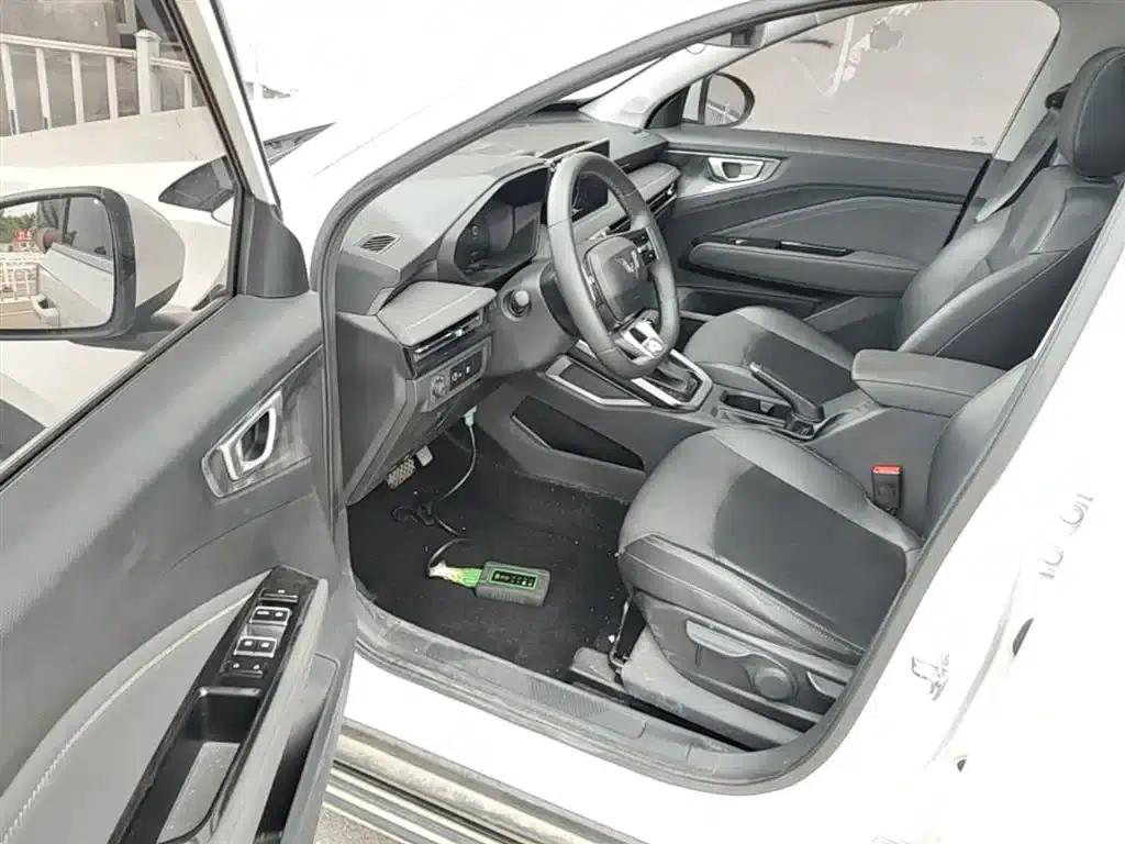 Wuling Xingchi 2022 1.5L CVT Enjoy Edition — миниатюра 16