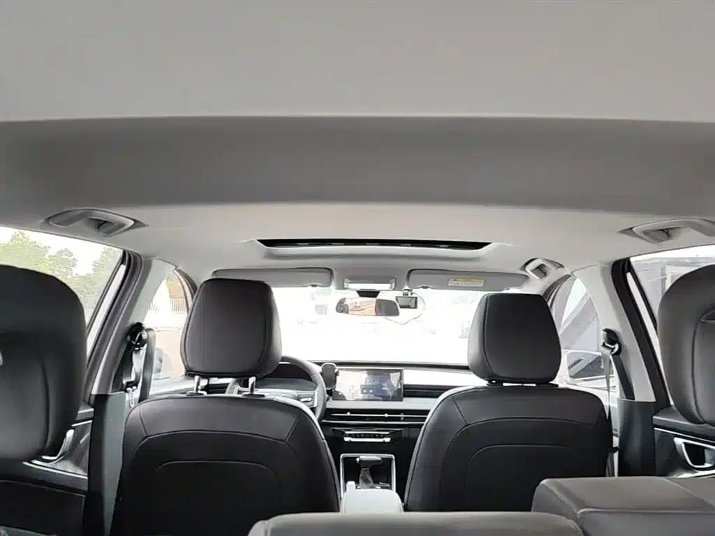 Wuling Xingchi 2022 1.5L CVT Enjoy Edition — миниатюра 18