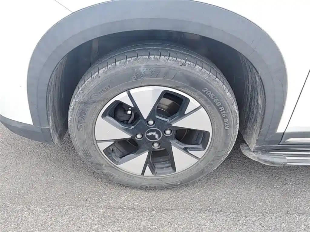 Wuling Xingchi 2022 1.5L CVT Enjoy Edition — миниатюра 23